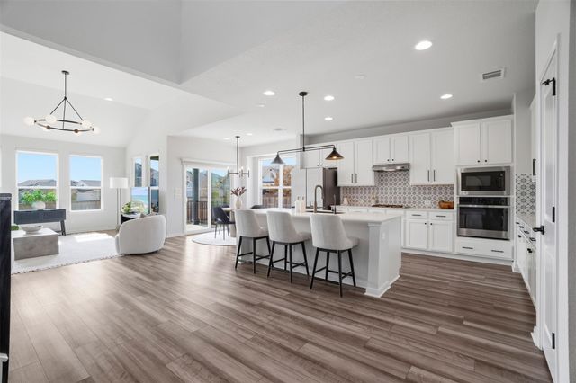 621 Goldenwave WAY, Liberty Hill, TX 78642