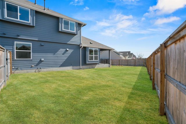 621 Goldenwave WAY, Liberty Hill, TX 78642