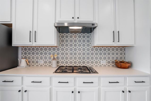 621 Goldenwave WAY, Liberty Hill, TX 78642