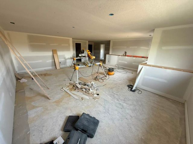 1620 E Midway Ct, Valley Center, KS 67147