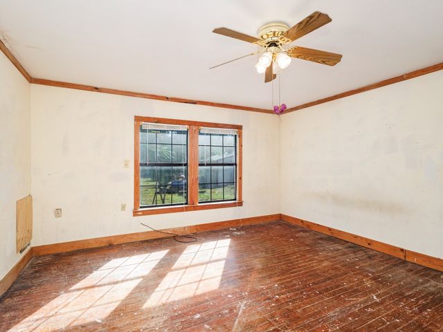 203 Avenue E, Blanket, TX 76432