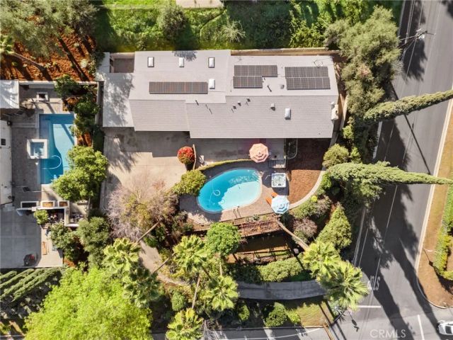 1400 Elizabeth Street, Redlands, CA 92373