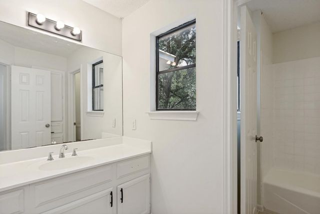 8001 Boneta TRL, Austin, TX 78729
