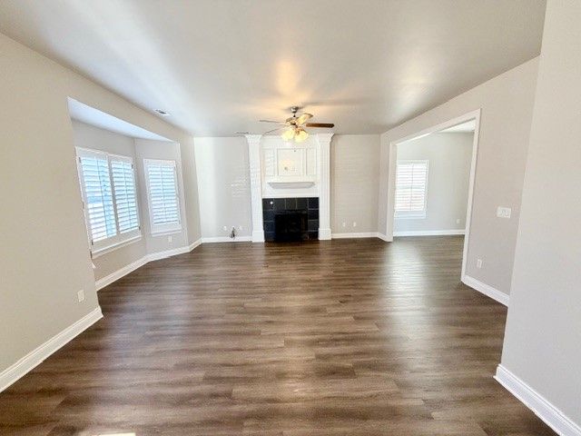 884 N Meadowlands Drive, Fayetteville, AR 72704