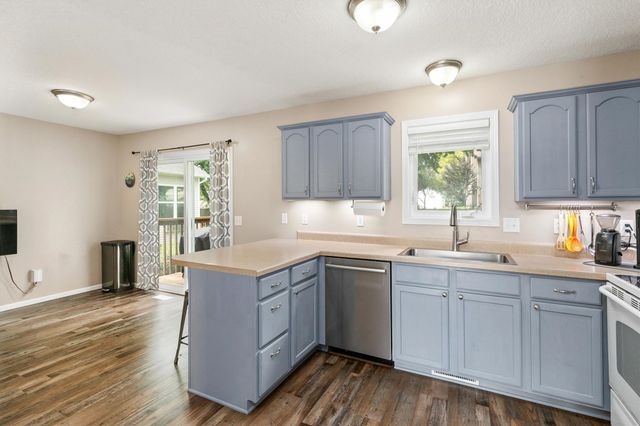 1331 E 18th Street, Norwalk, IA 50211