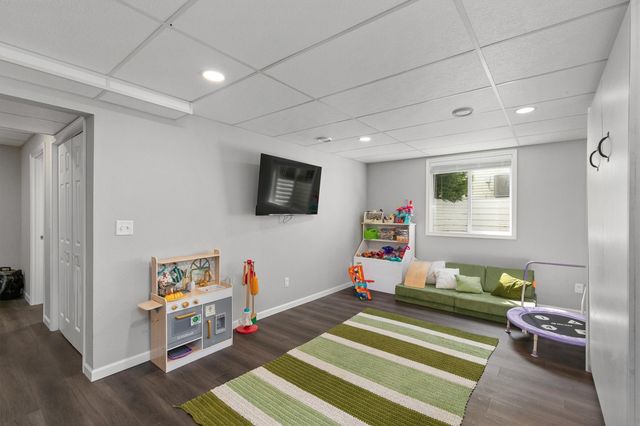 1331 E 18th Street, Norwalk, IA 50211