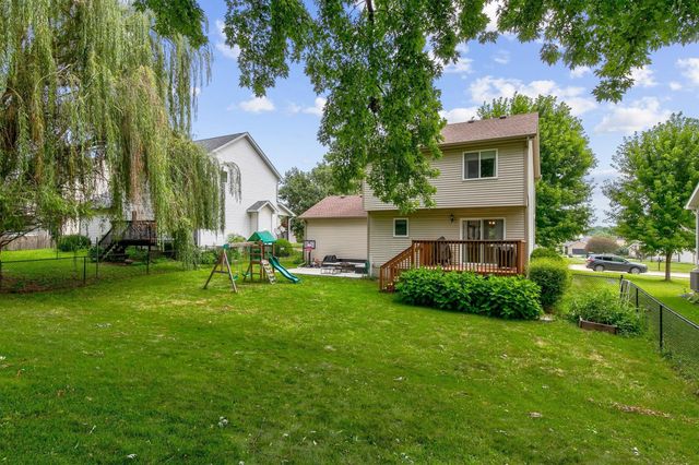 1331 E 18th Street, Norwalk, IA 50211
