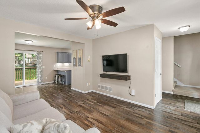 1331 E 18th Street, Norwalk, IA 50211