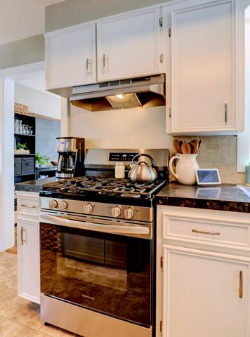 822 Aldon Street SW, Wyoming, MI 49509