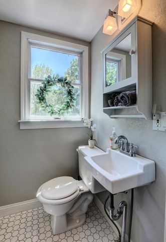 822 Aldon Street SW, Wyoming, MI 49509