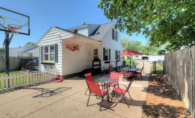 822 Aldon Street SW, Wyoming, MI 49509