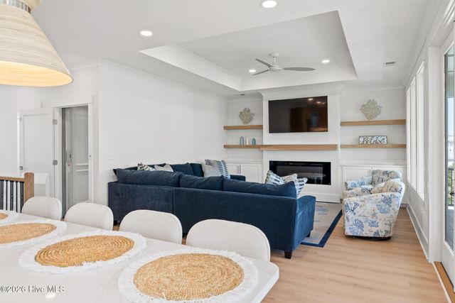 290 E Second Street, Ocean Isle Beach, NC 28469