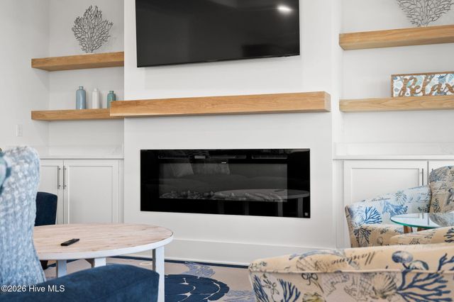 290 E Second Street, Ocean Isle Beach, NC 28469