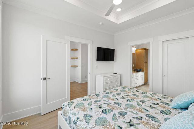 290 E Second Street, Ocean Isle Beach, NC 28469