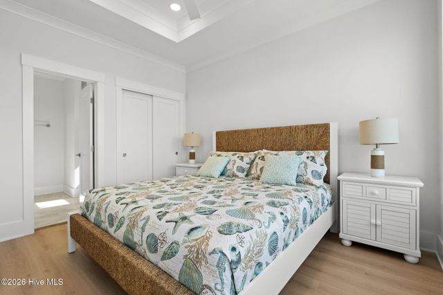 290 E Second Street, Ocean Isle Beach, NC 28469
