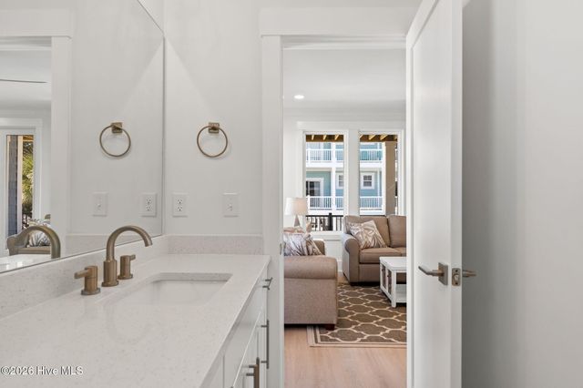 290 E Second Street, Ocean Isle Beach, NC 28469
