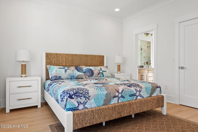 290 E Second Street, Ocean Isle Beach, NC 28469