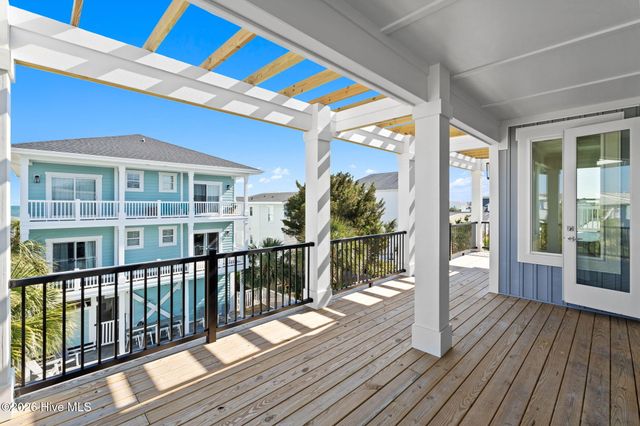 290 E Second Street, Ocean Isle Beach, NC 28469