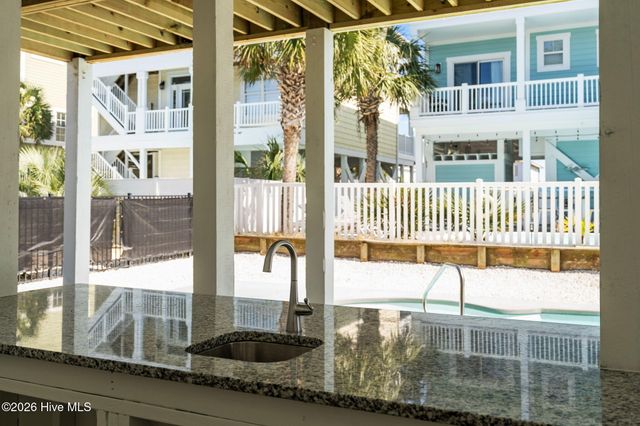 290 E Second Street, Ocean Isle Beach, NC 28469