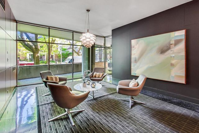 3100 N Lake Shore Drive 1506, Chicago, IL 60657