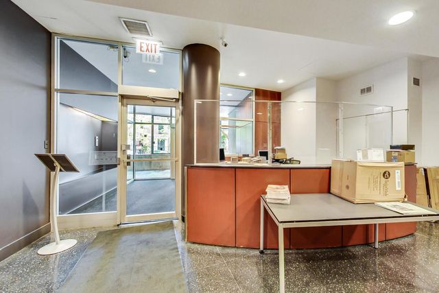 3100 N Lake Shore Drive 1506, Chicago, IL 60657