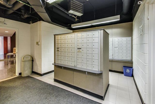 3100 N Lake Shore Drive 1506, Chicago, IL 60657