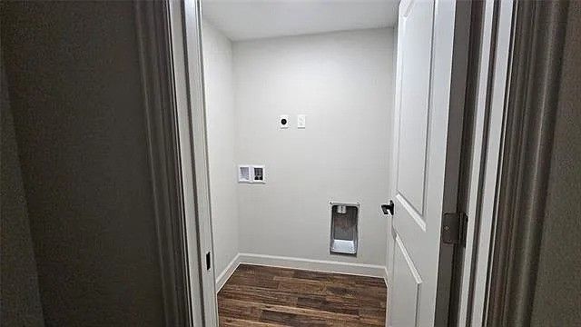 706 N Main Street, Ector, TX 75439