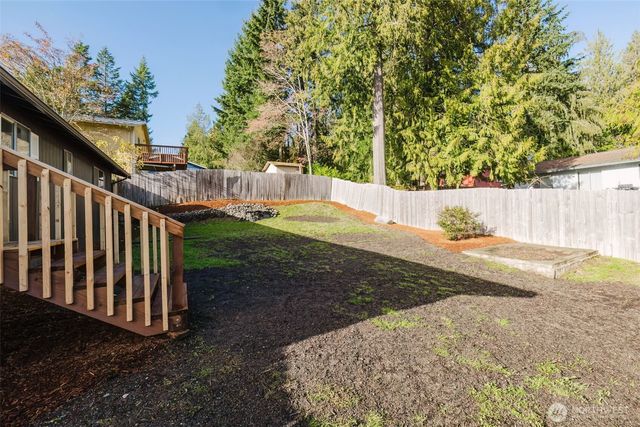 7275 E Harrison Street, Port Orchard, WA 98366