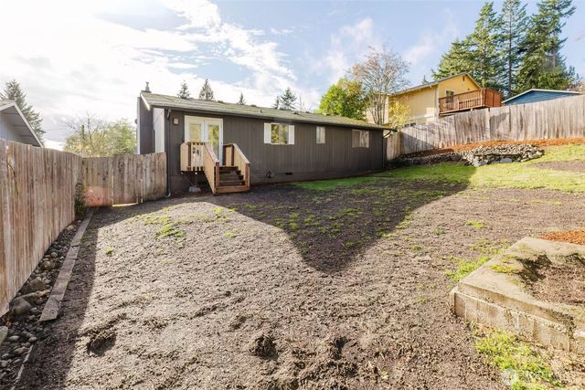 7275 E Harrison Street, Port Orchard, WA 98366