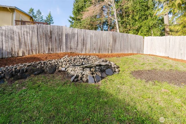 7275 E Harrison Street, Port Orchard, WA 98366