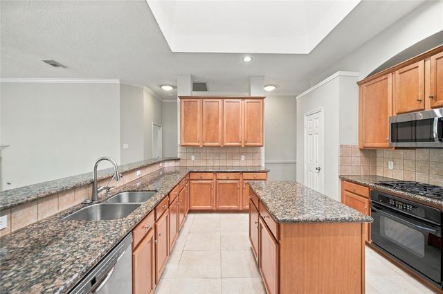 10010 Red Mesa Drive, Houston, TX 77095