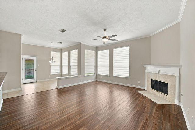 10010 Red Mesa Drive, Houston, TX 77095
