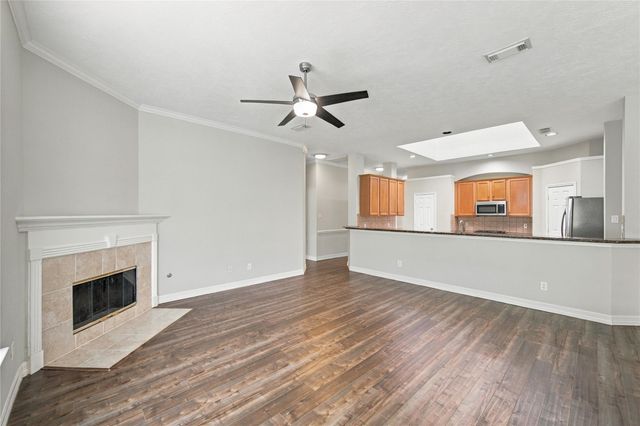 10010 Red Mesa Drive, Houston, TX 77095