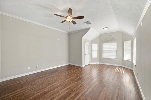 10010 Red Mesa Drive, Houston, TX 77095
