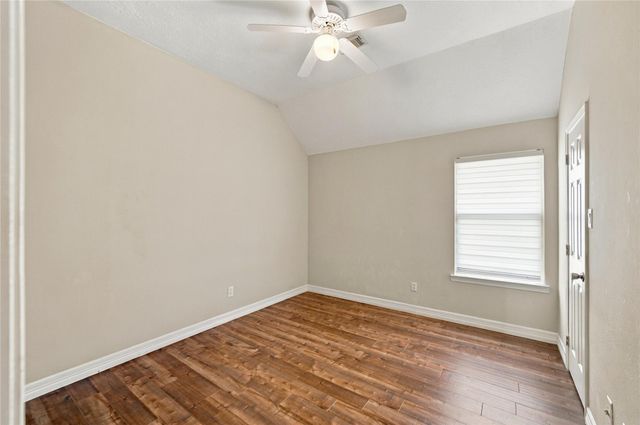 10010 Red Mesa Drive, Houston, TX 77095