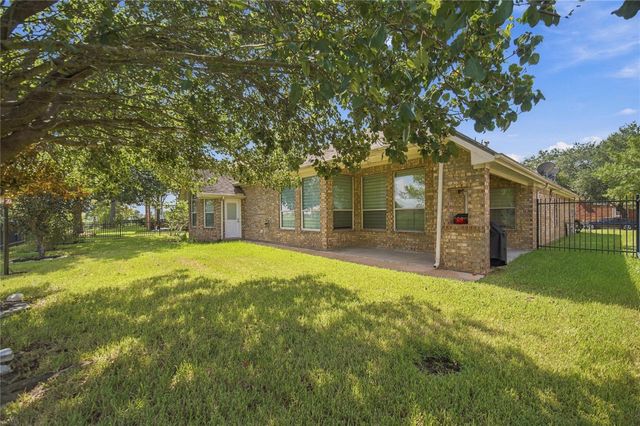 10010 Red Mesa Drive, Houston, TX 77095
