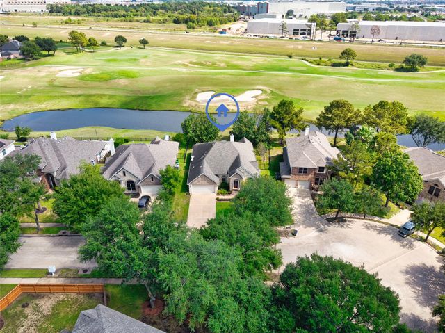 10010 Red Mesa Drive, Houston, TX 77095