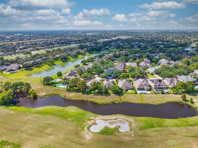 10010 Red Mesa Drive, Houston, TX 77095