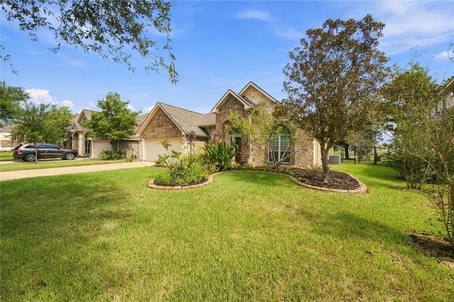 10010 Red Mesa Drive, Houston, TX 77095