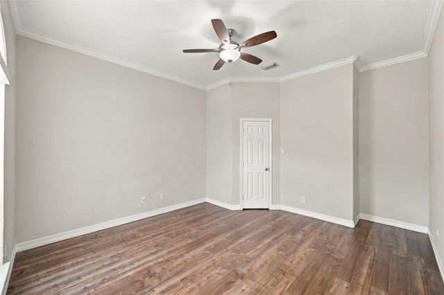 10010 Red Mesa Drive, Houston, TX 77095