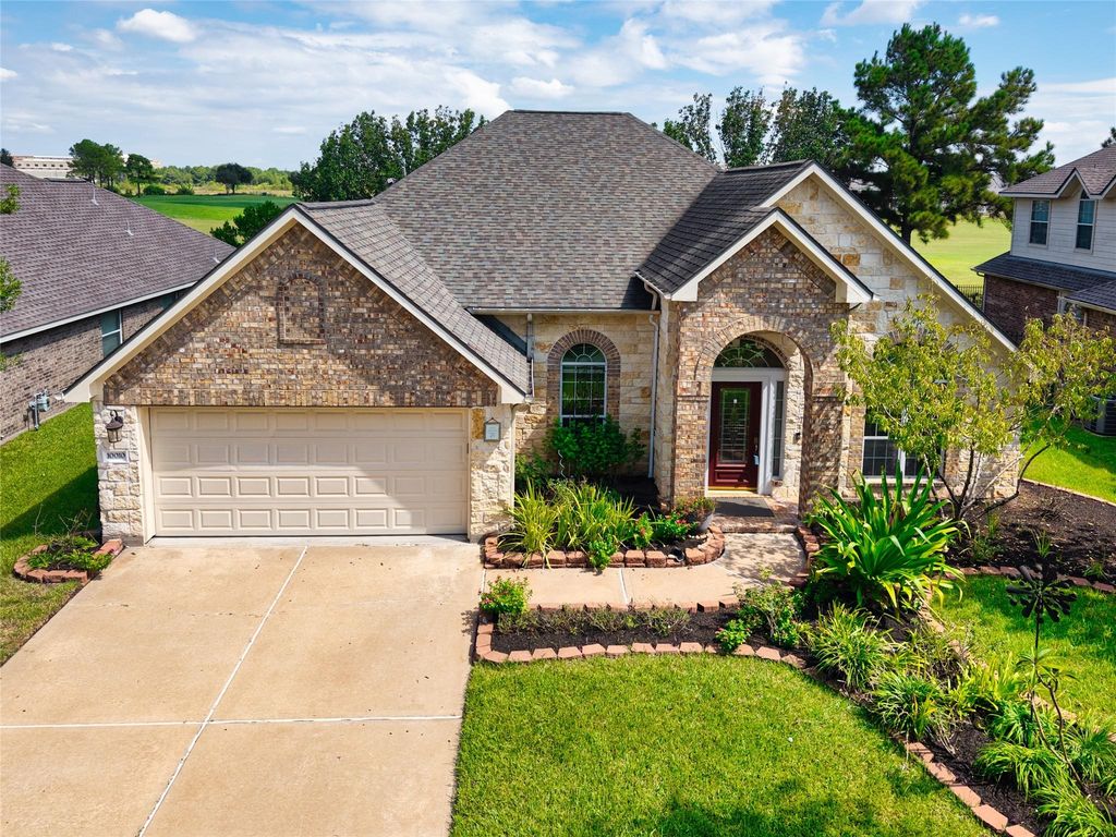 10010 Red Mesa Drive, Houston, TX 77095