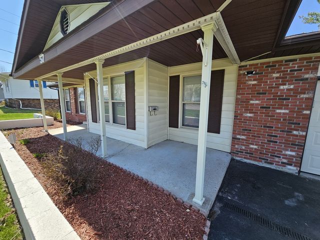 57 Cherry Drive, Mt Vernon, IL 62864