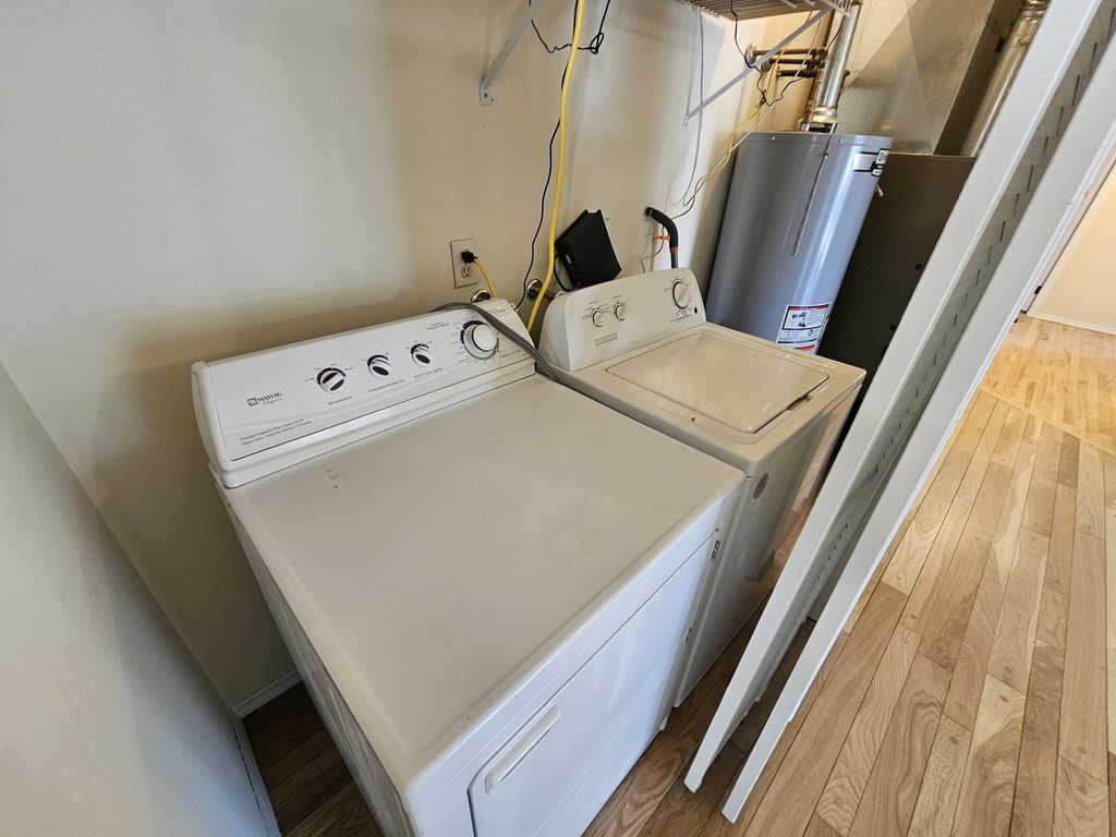 Image 25 of property listing at 57 Cherry Drive, Mt Vernon, IL 62864