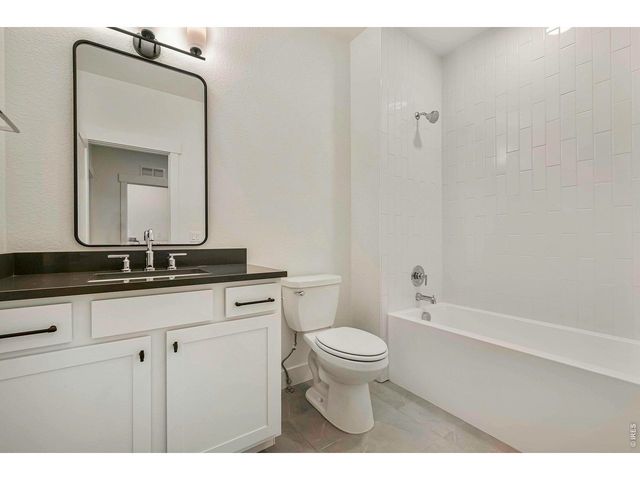 5112 Stonewall St, Loveland, CO 80538