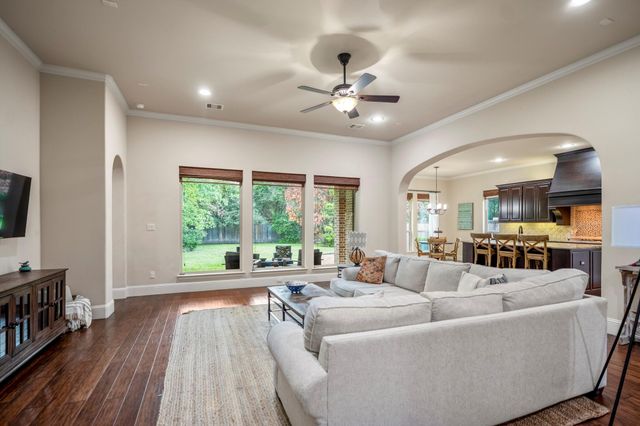 138 Monterrey Bend, Montgomery, TX 77316