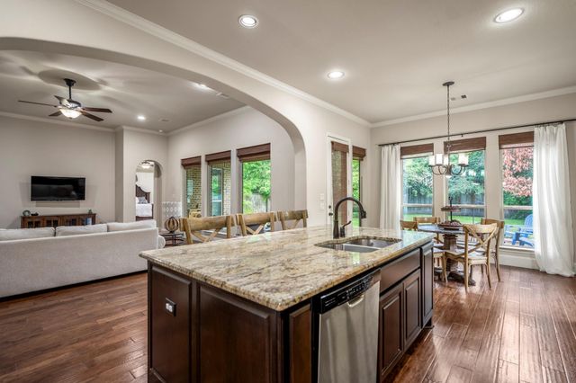 138 Monterrey Bend, Montgomery, TX 77316