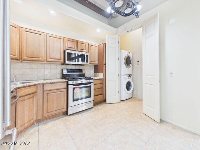 505 Post Way, Tubac, AZ 85646