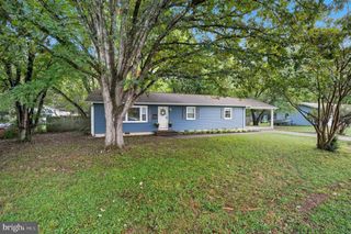 4514 GREENFIELD DR, Fredericksburg, VA 22408