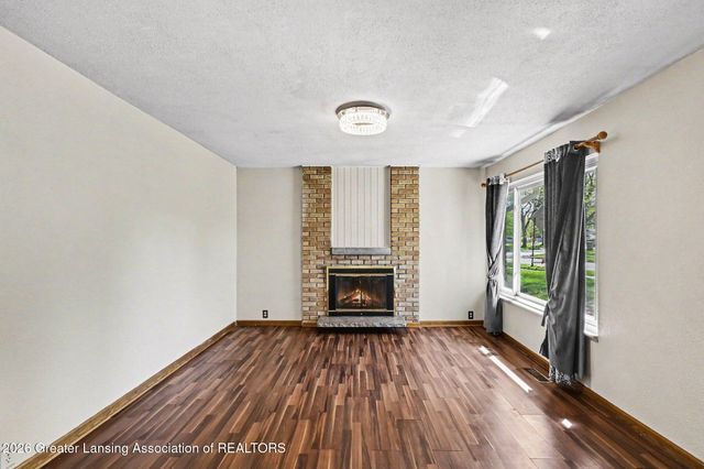 4010 Windward Drive, Lansing, MI 48911
