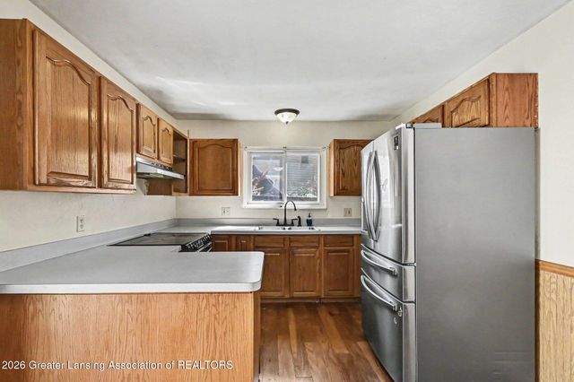 4010 Windward Drive, Lansing, MI 48911